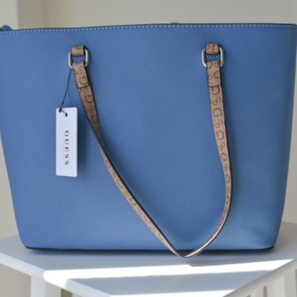 Guess Womans shoulder bag - Picture 2 of 4